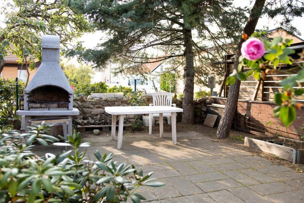 Historical Malt Factory Apartment, 6 Bedrooms, Sleeps 12 , Hot Tub Helsingborg Exterior photo